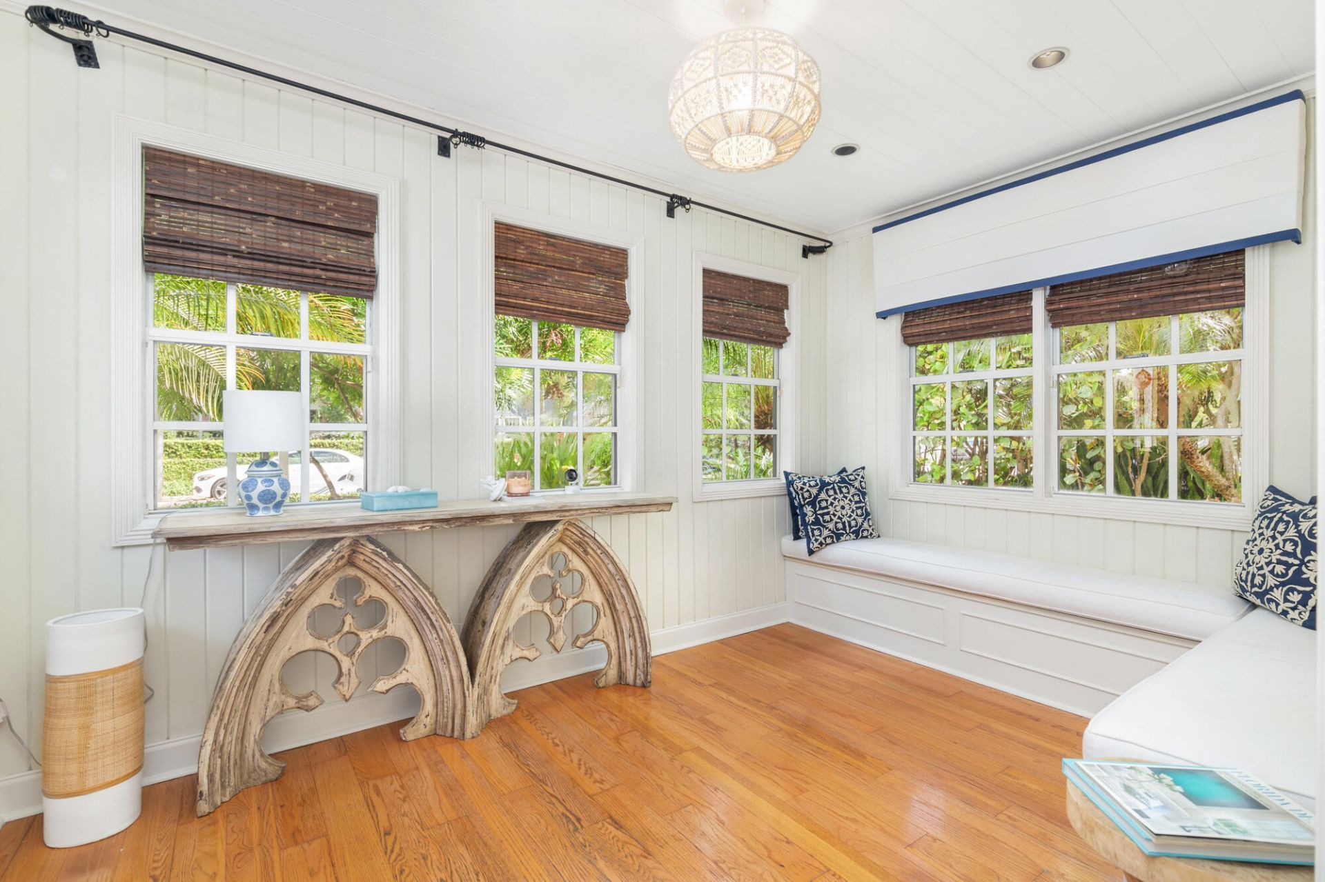 332 Pilgrim Road, West Palm Beach, FL 33405 Photo