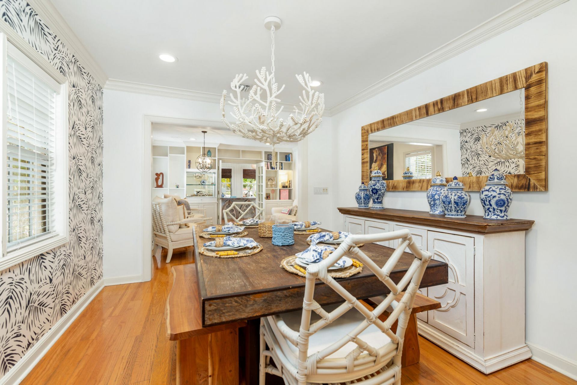 332 Pilgrim Road, West Palm Beach, FL 33405 Photo