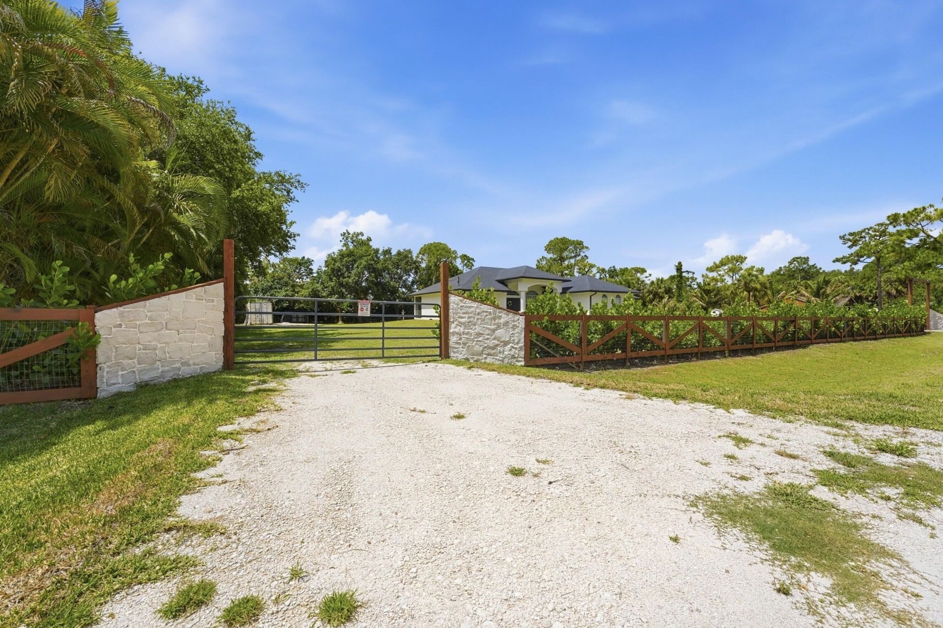 18220 90th Street N, The Acreage, FL 33470 Photo