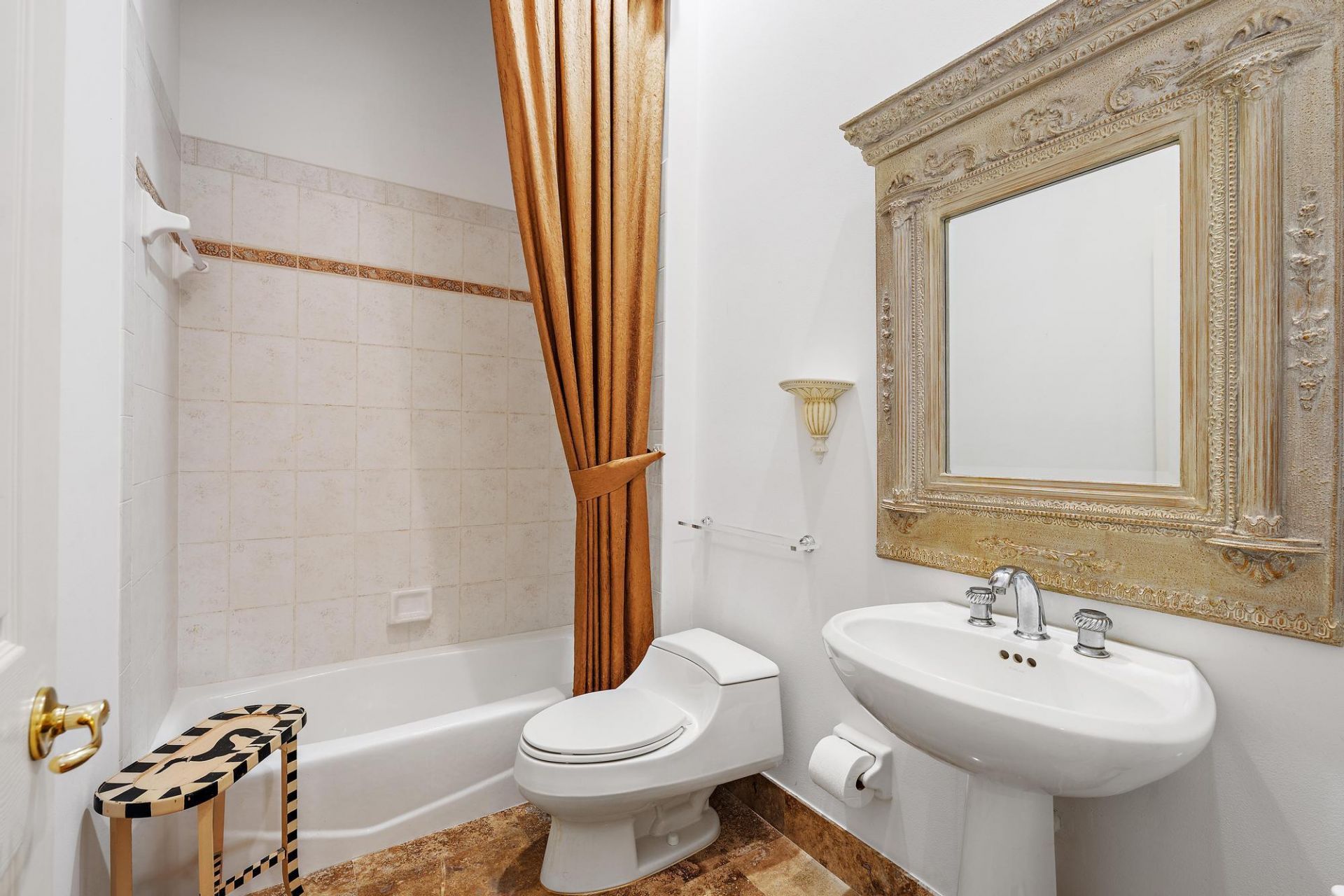 9054 Lakes Boulevard, West Palm Beach, FL 33412 Photo
