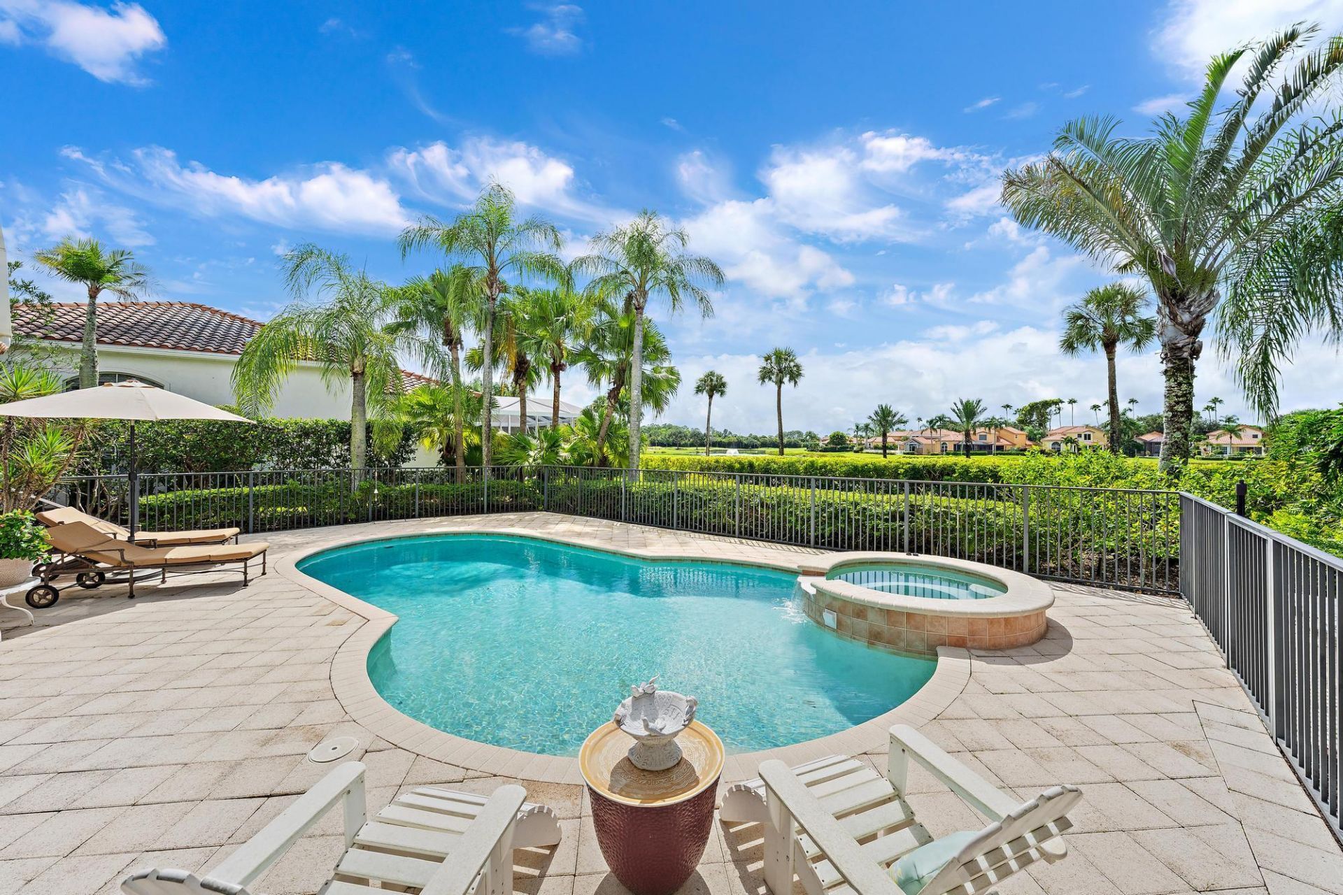 9054 Lakes Boulevard, West Palm Beach, FL 33412 Photo