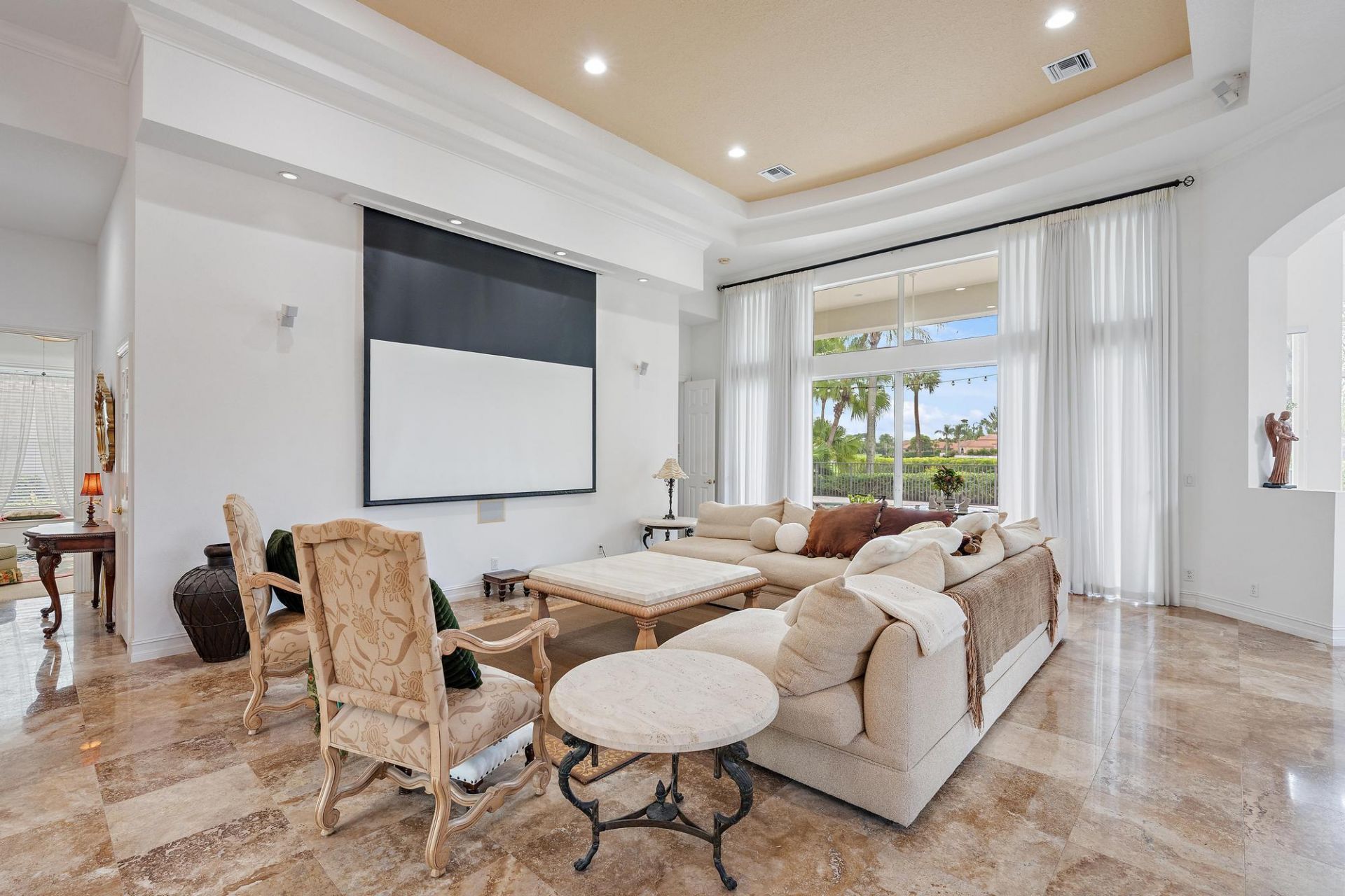 9054 Lakes Boulevard, West Palm Beach, FL 33412 Photo