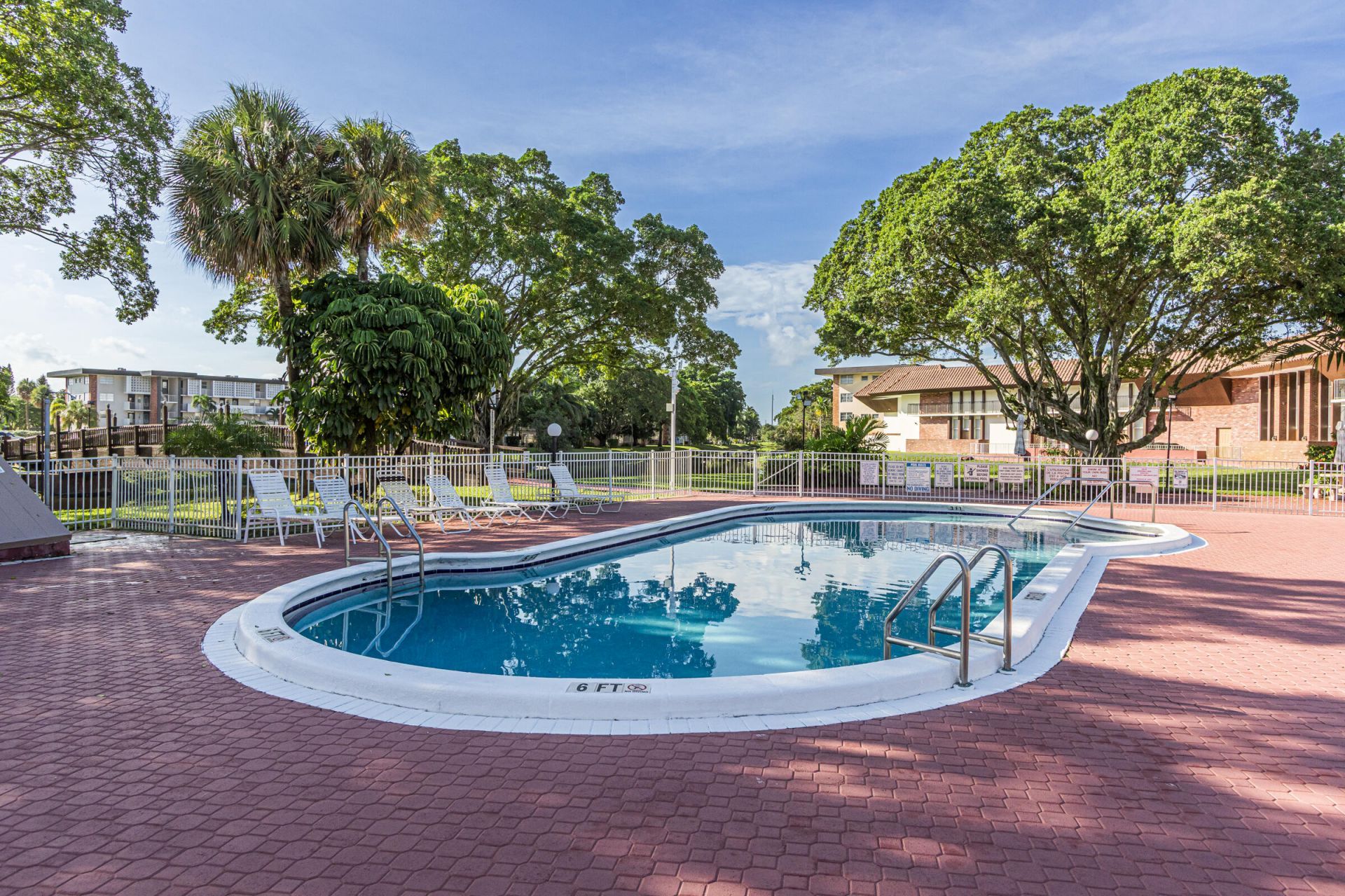 3090 NW 46th Avenue, Lauderdale Lakes, FL 33313 Photo