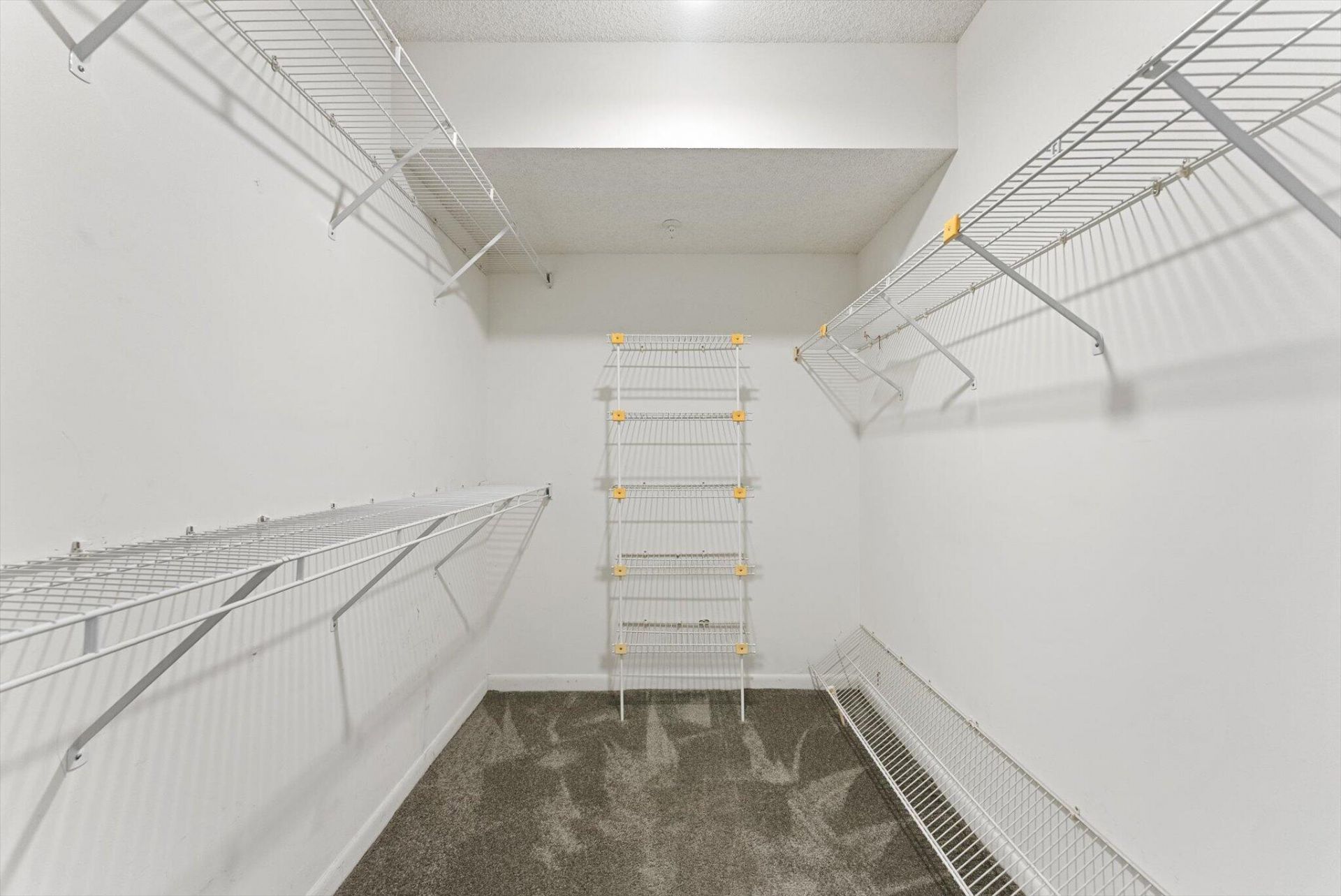2112 S Cypress Bend Drive, Unit 607, Pompano Beach, FL 33069 Photo