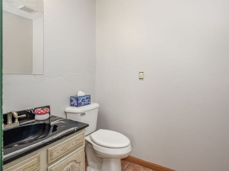 7270 Tallmadge Road, Rootstown, OH 44272 Photo 15