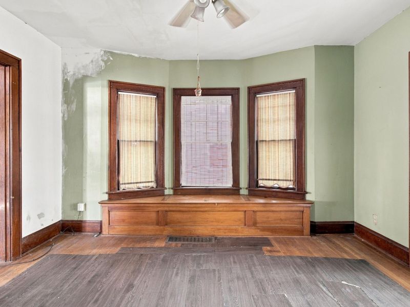 70 E Pacemont Road, Columbus, OH 43202 Photo 19