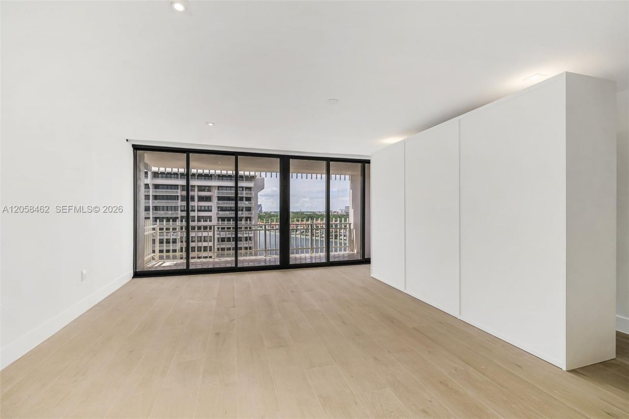 2 Grove Isle Dr, Unit B1602, Miami, FL 33133 Photo