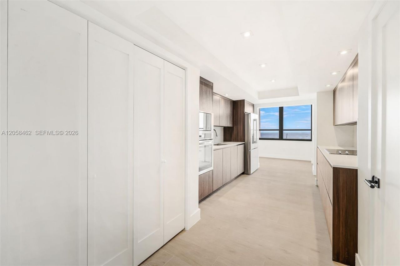 2 Grove Isle Dr, Unit B1602, Miami, FL 33133 Photo
