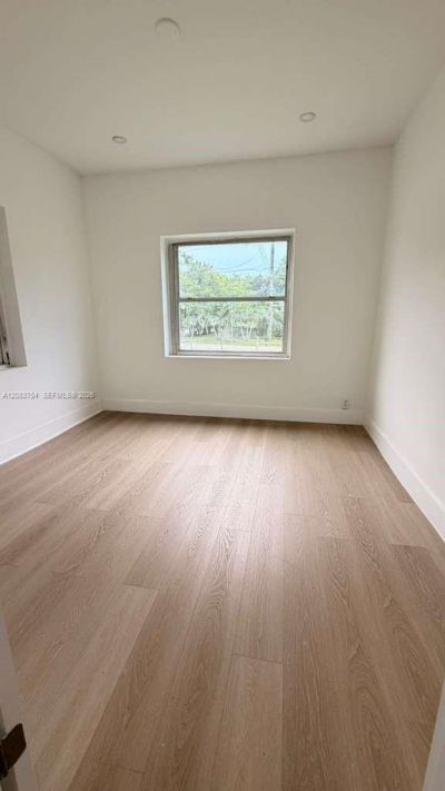 3090 NW 33rd St , Unit 1, Miami, FL 33142 Photo