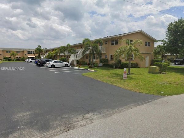 2102 NE 1st Way , Unit 102, Boynton Beach, FL 33435