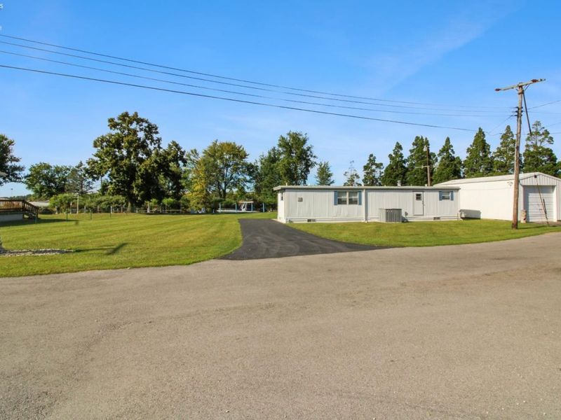 2825 W Rising Sun Road, Port Clinton, OH 43452 Photo 6