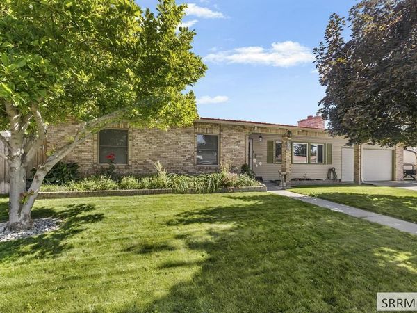 800 Hansen Avenue, IDAHO FALLS, ID 83402
