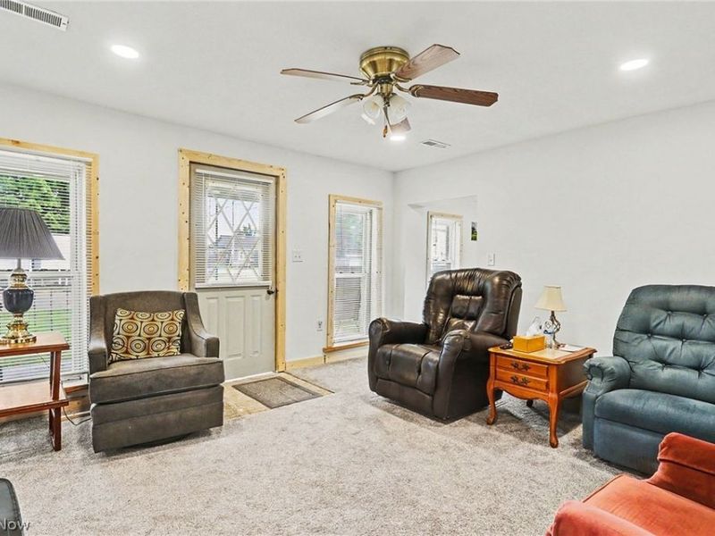 57 W 1st Street, Frazeysburg, OH 43822 Photo 7