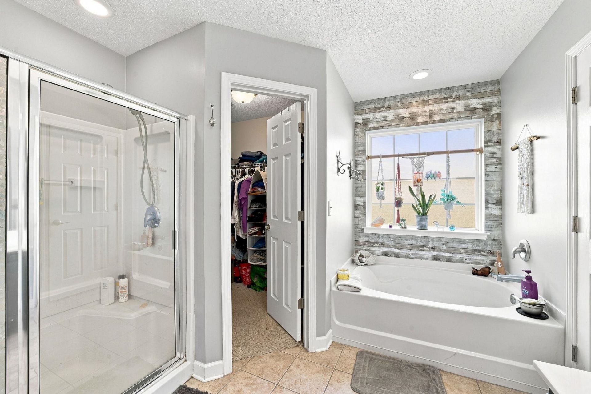 238 Carolina Crossing Blvd. Photo 25