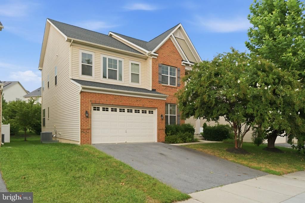 9205 GLENARDEN PARKWAY , LANHAM, MD 20706