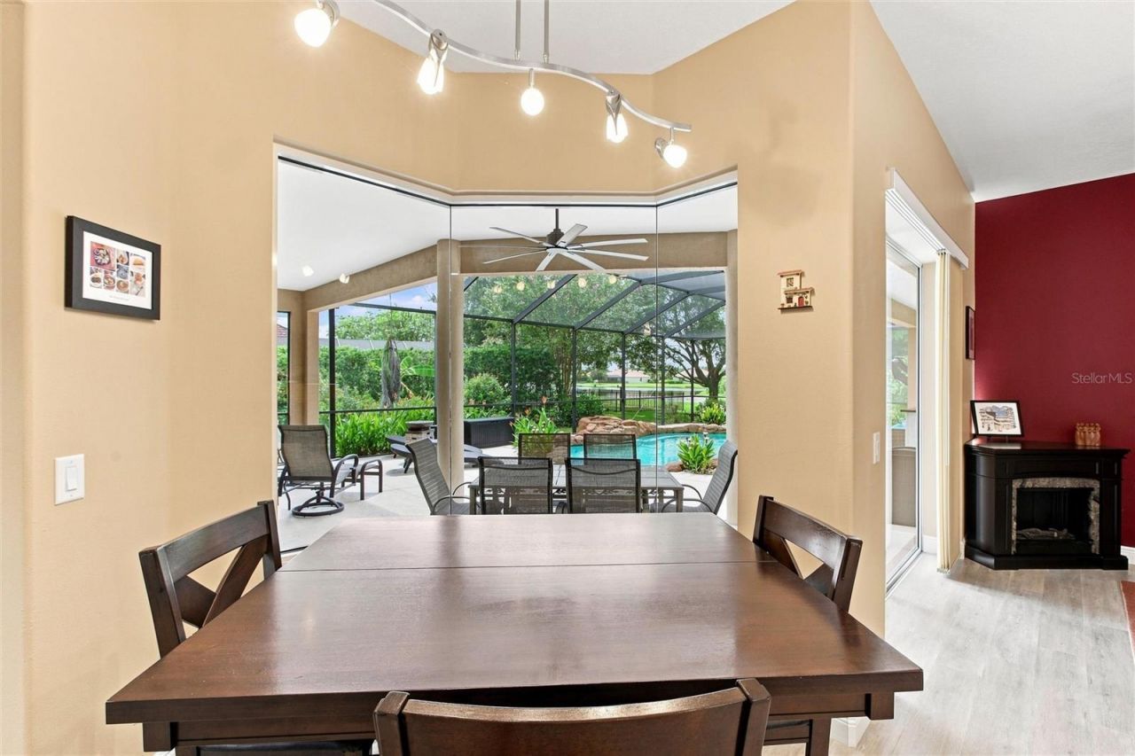 616 Country Meadows Way, Bradenton, FL 34212 Photo