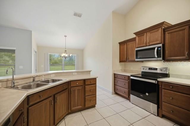 5931 NE 57th Loop, Silver Springs, FL 34488 Photo