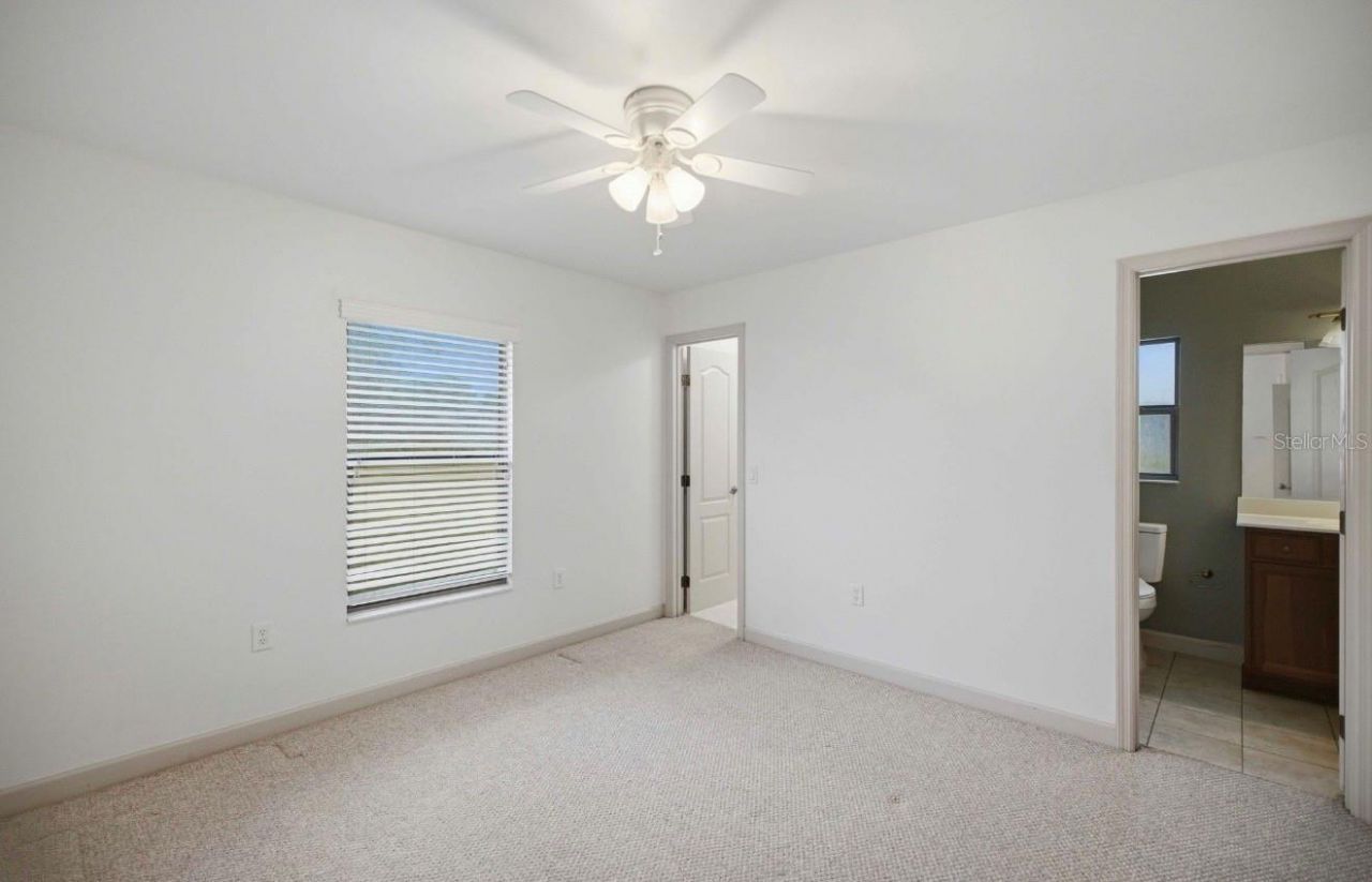 5931 NE 57th Loop, Silver Springs, FL 34488 Photo