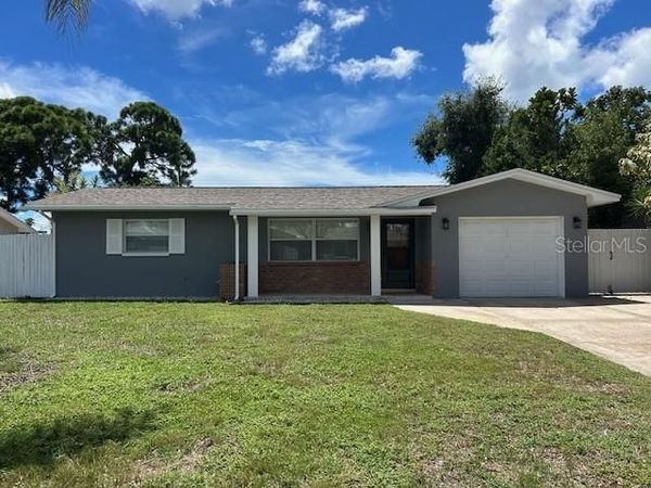 11324 87TH AVENUE , SEMINOLE, FL 33772