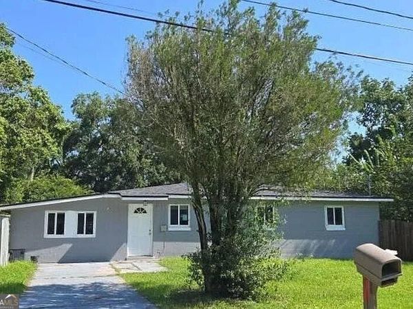 6857 Miss Muffet Lane S, Jacksonville, FL 32210