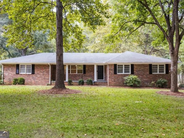 1186 ROBERT HARDEMAN Road, Winterville, GA 30683