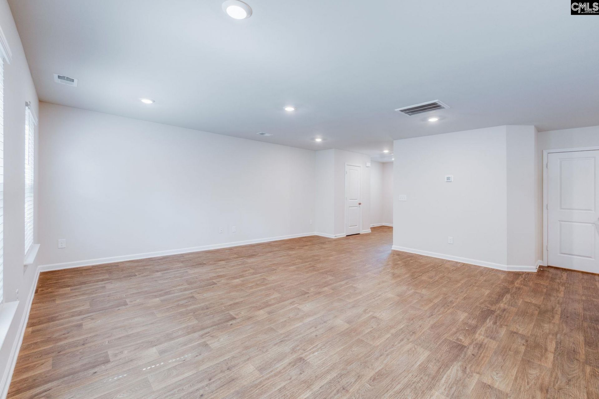 509 Blue Garden Way Photo 6