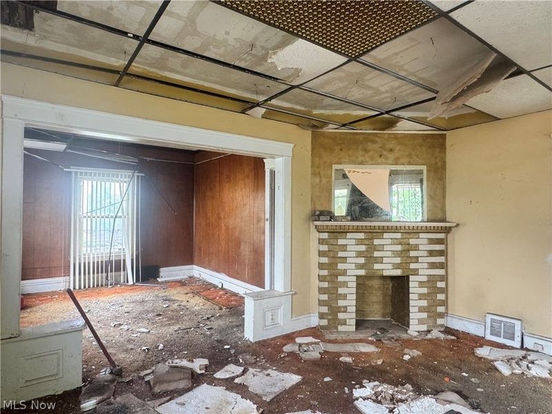 11321 Mount Overlook Avenue, Cleveland, OH 44104 Photo 2