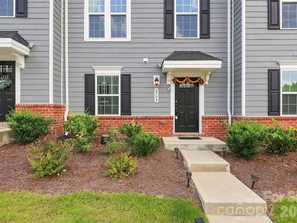 2509 Autumn Olive Lane, Matthews, NC 28104