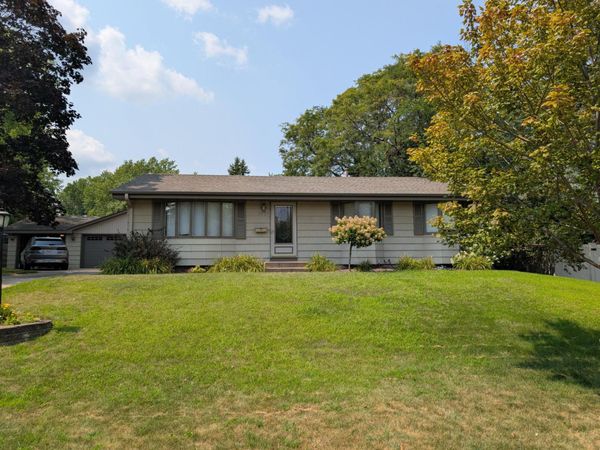 9073 Northwood Circle , New Hope, MN 55427