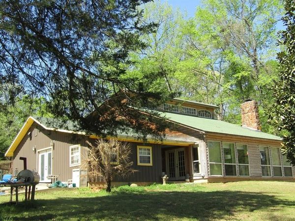 1761 Jc Loop, Valliant, OK 74764