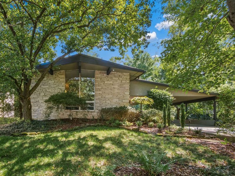 5638 Northbrook Drive E, Worthington, OH 43085 Photo 4
