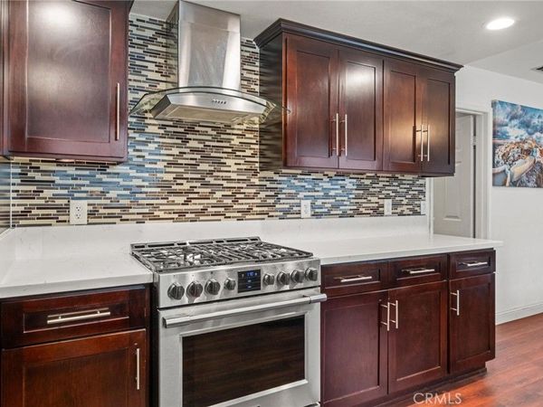 5048 W 121st Street, Hawthorne, CA 90250