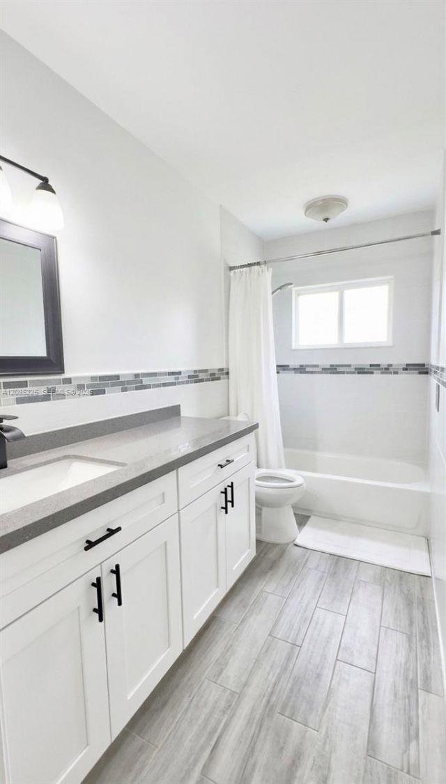 1545 NW 11th St , Boca Raton, FL 33486 Photo
