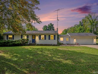 1995 Baseline Road, Rives Township, Mi 49251