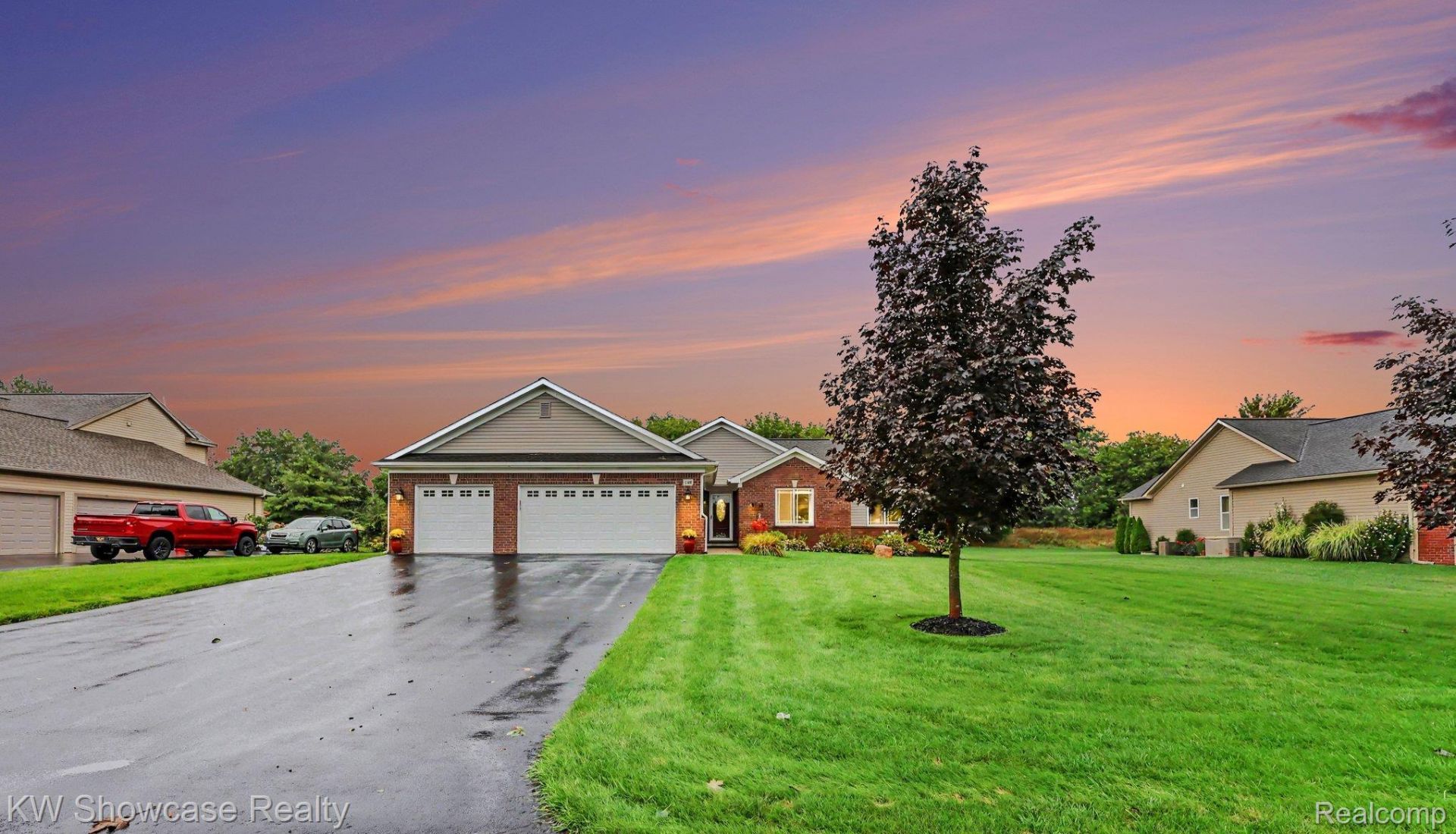 349 Corkwood Drive, Brandon Township, Mi 48371 Main Photo