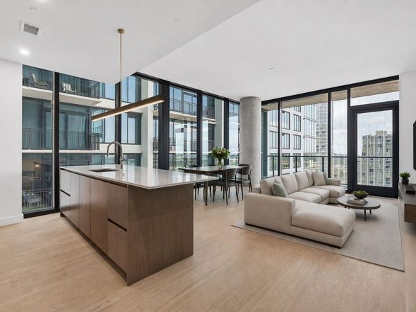 610 Davis ST , Unit 2208, Austin, TX 78701