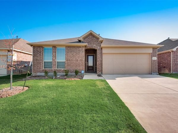 3009 Sovereignty Drive, Denton, TX 76207