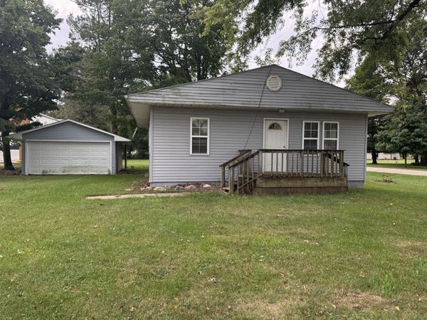 304 E South Street, Athens, MI 49011