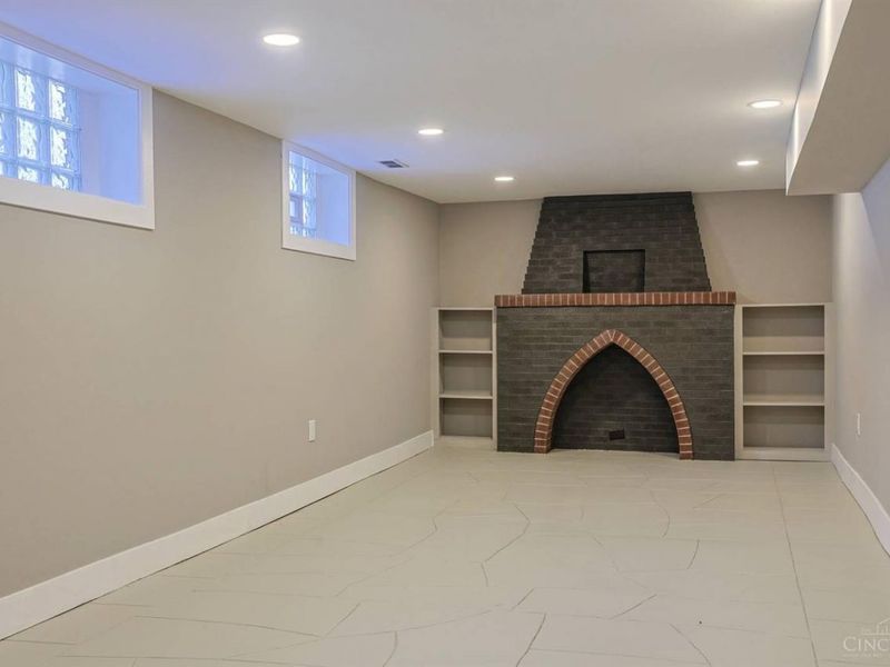 1515 Kenova Avenue, Cincinnati, OH 45237 Photo 33