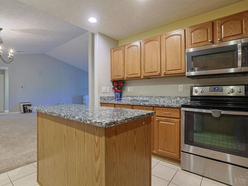 8002 Pinnacle Point Drive, Unit 201, West Chester, OH 45069 Photo 14