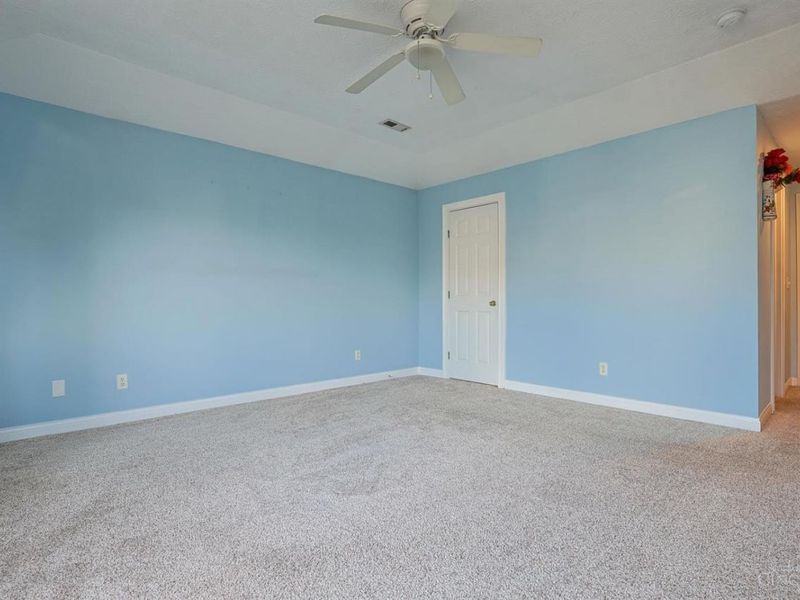 8002 Pinnacle Point Drive, Unit 201, West Chester, OH 45069 Photo 17
