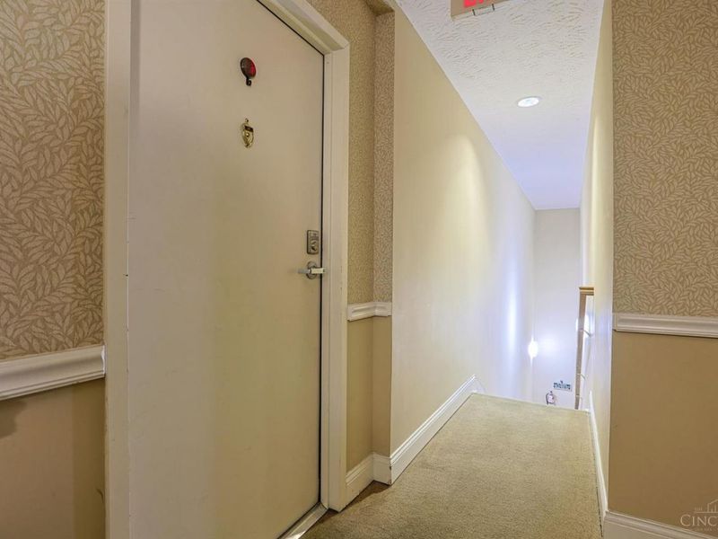 8002 Pinnacle Point Drive, Unit 201, West Chester, OH 45069 Photo 31