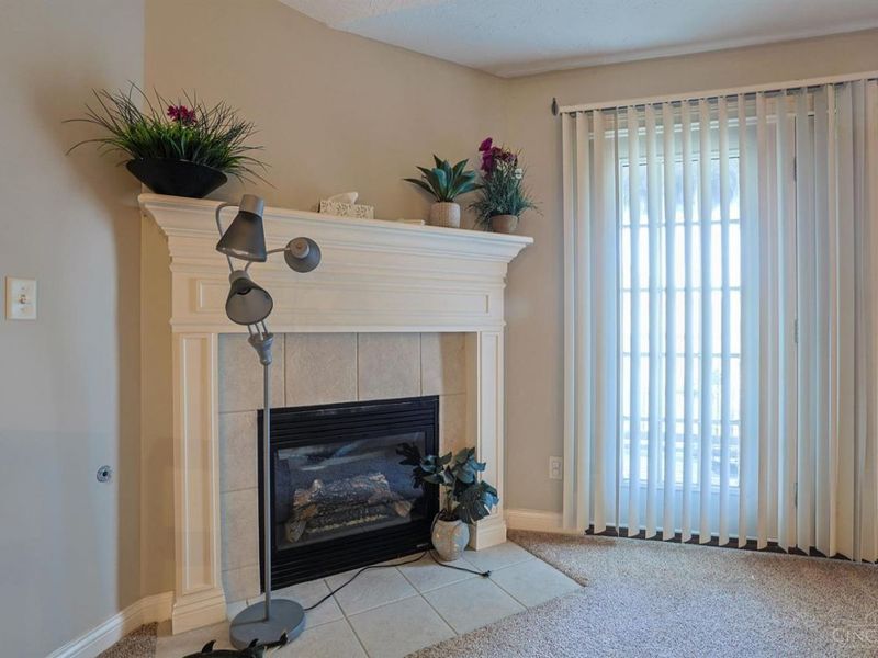 8002 Pinnacle Point Drive, Unit 201, West Chester, OH 45069 Photo 7