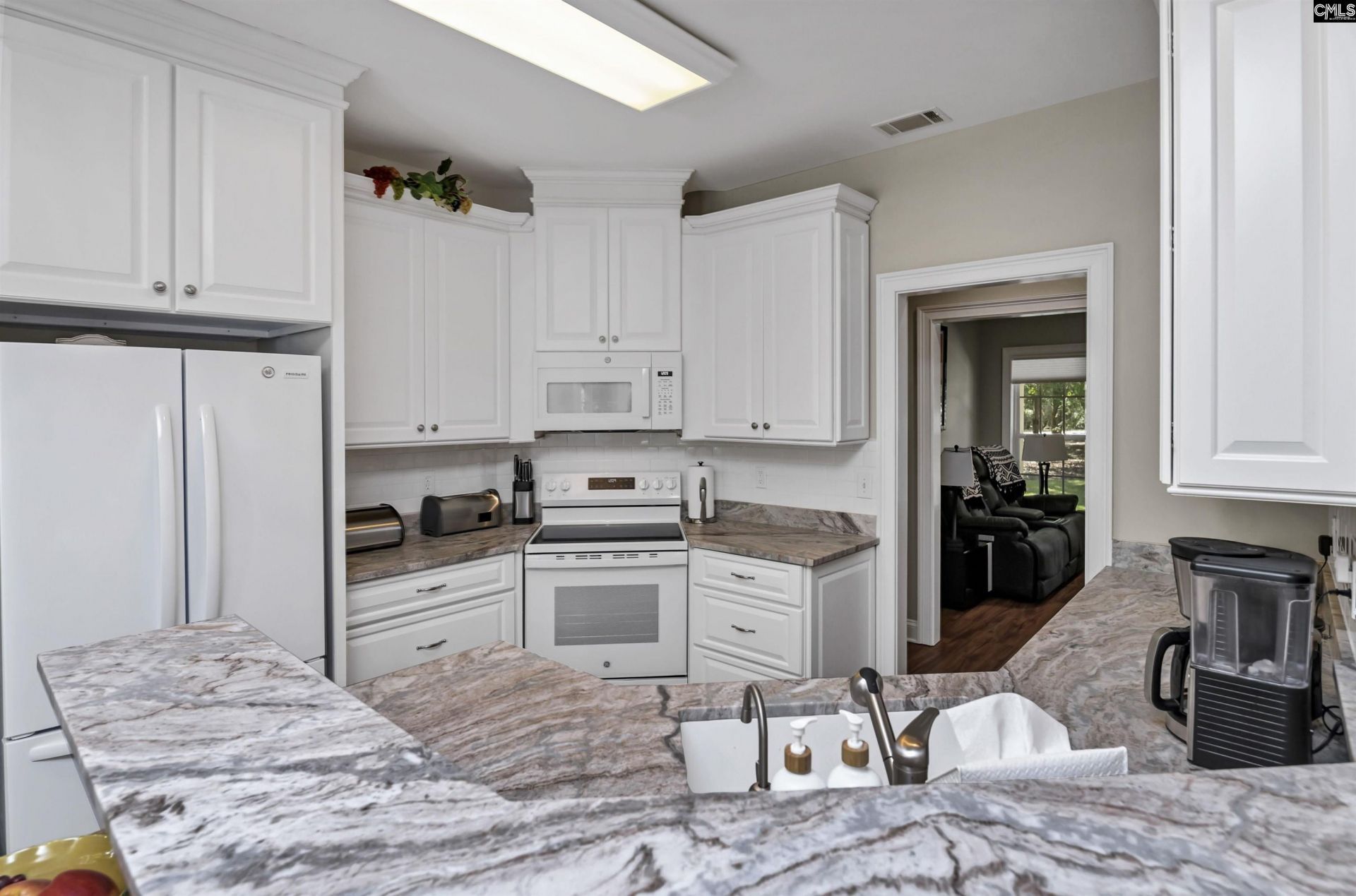 972 Indian Fork Road Photo 6