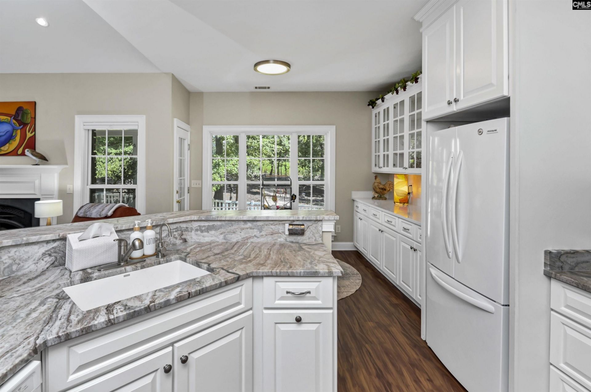 972 Indian Fork Road Photo 8