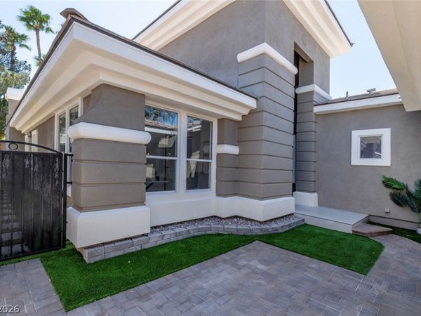 420 Pinnacle Heights Lane , Las Vegas, NV 89144
