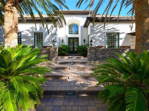 9817 Mountain Grove Court , Las Vegas, NV 89134