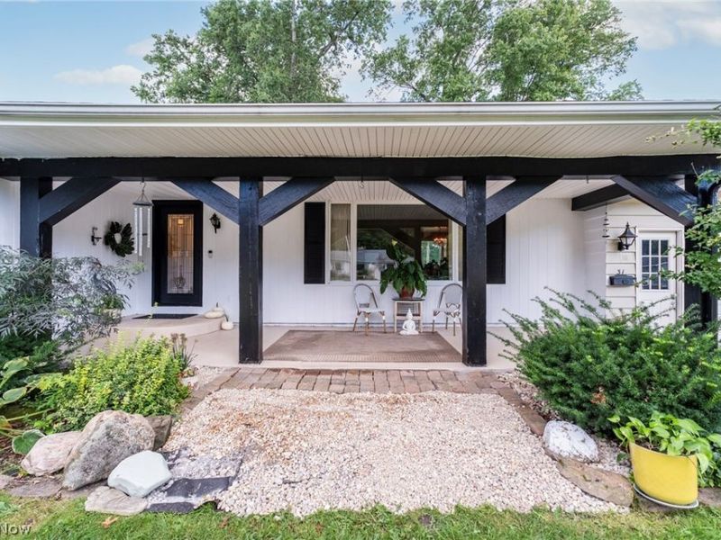 31 Lake Shore Drive, Youngstown, OH 44511 Photo 3