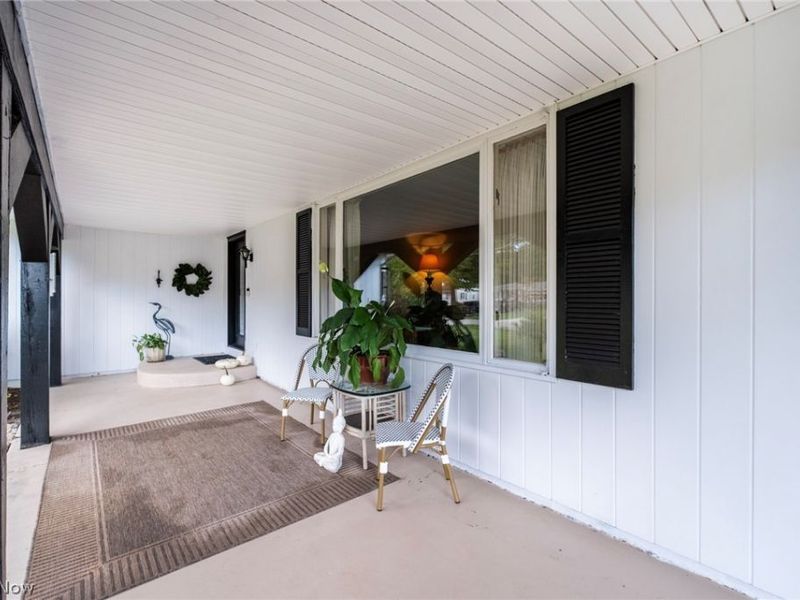 31 Lake Shore Drive, Youngstown, OH 44511 Photo 4