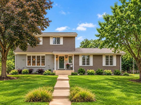 10 Western Terrace, Golden Valley, MN 55426
